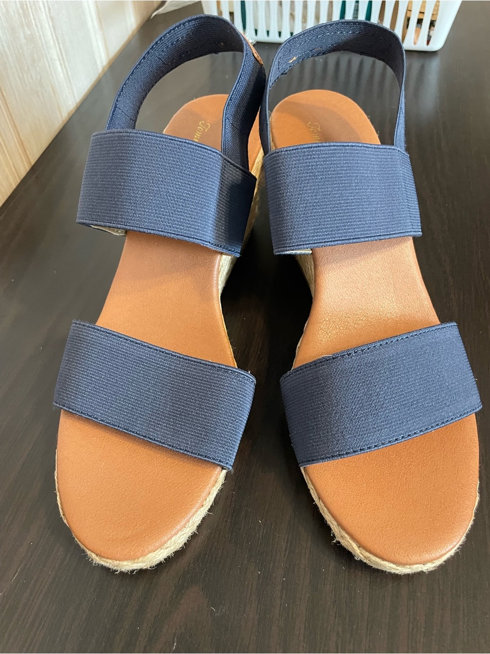 Tommy Bahama Navy Elastic-Strap Wedge Espadrille Sandals